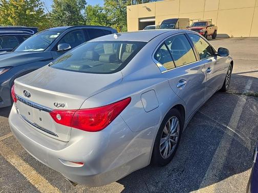 2014 INFINITI Q50 Premium