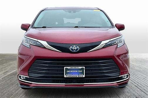 2022 Toyota Sienna XLE