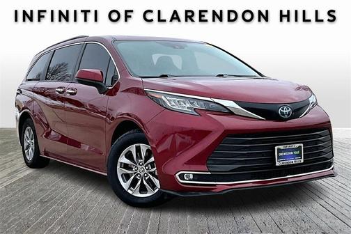2022 Toyota Sienna XLE