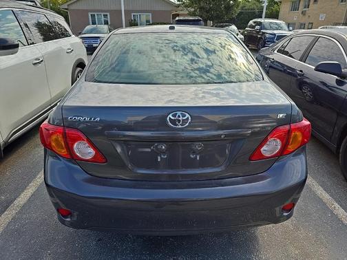 2010 Toyota Corolla LE