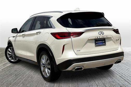 2022 INFINITI QX50 Luxe