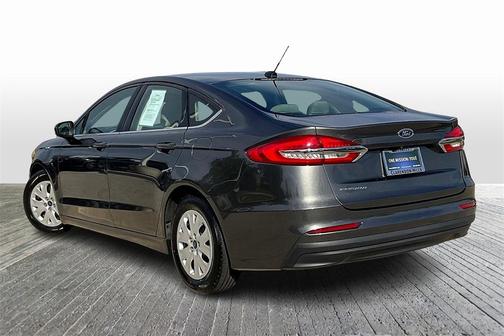 2019 Ford Fusion S