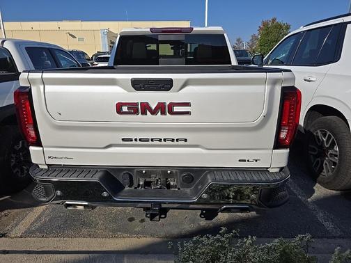 2022 GMC Sierra 1500 Limited SLT