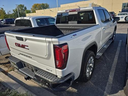 2022 GMC Sierra 1500 Limited SLT