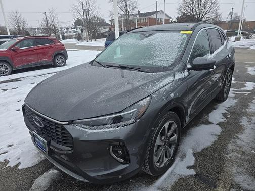 2023 Ford Escape Platinum
