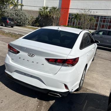 2019 Hyundai SONATA SE