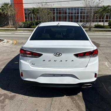 2019 Hyundai SONATA SE