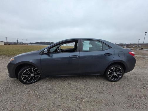 2015 Toyota Corolla S Plus