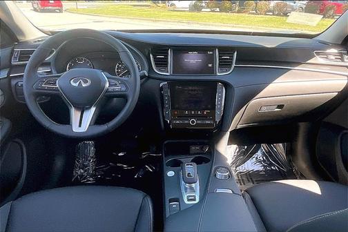 2025 INFINITI QX50 Luxe