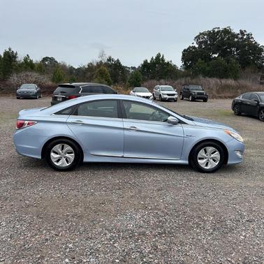 2015 Hyundai SONATA Hybrid 