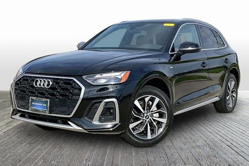 Mythos Black Metallic 2022 Audi Q5 45 S line Premium Plus