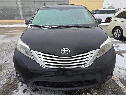 2017 Toyota Sienna Limited Premium