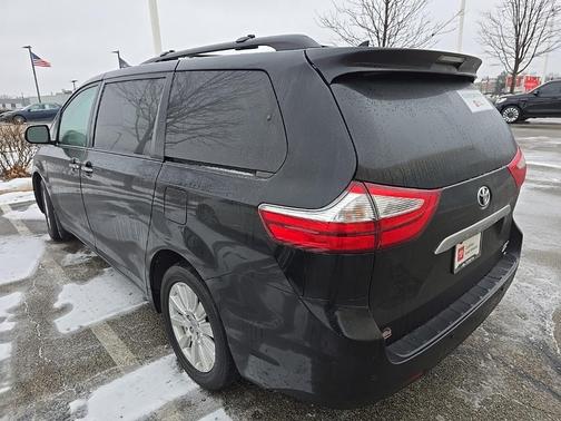 2017 Toyota Sienna Limited Premium