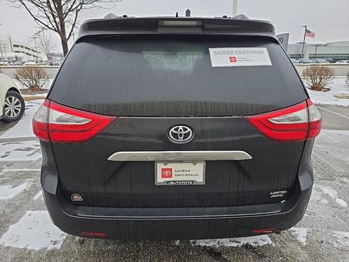2017 Toyota Sienna Limited Premium