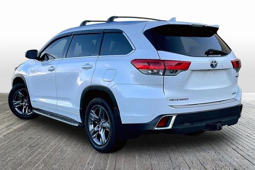 2017 Toyota Highlander Hybrid Limited Platinum