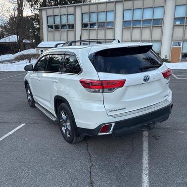 2017 Toyota Highlander Hybrid Limited Platinum
