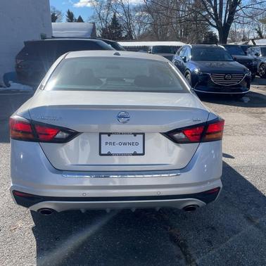 2021 Nissan Altima 2.5 SL