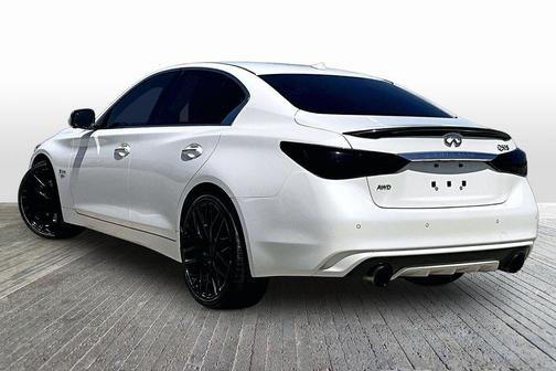 White 2019 INFINITI Q50 400