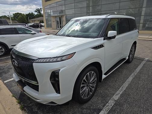 2025 INFINITI QX80 SENSORY