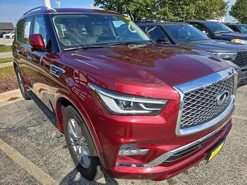 2022 INFINITI QX80 Luxe