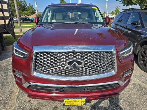 2022 INFINITI QX80 Luxe