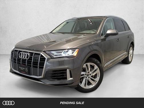 2022 Audi Q7 55 Premium Plus