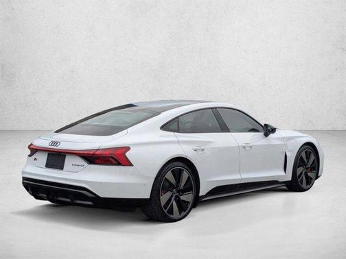 Arkona White 2026 Audi S e-tron GT Prestige quattro
