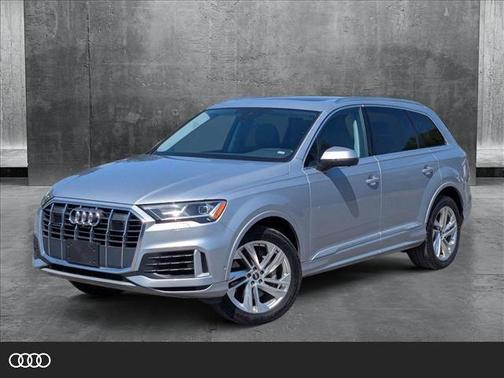 2022 Audi Q7 55 Premium Plus