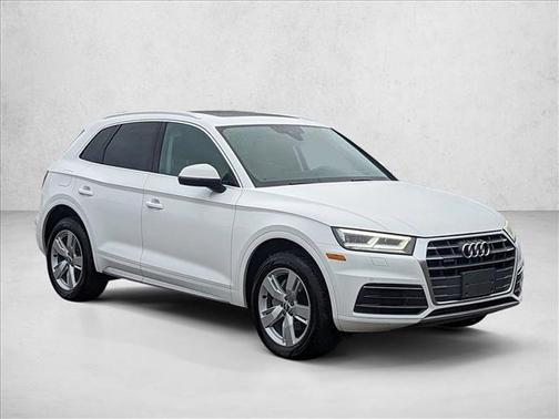 2018 Audi Q5 2.0T Premium Plus