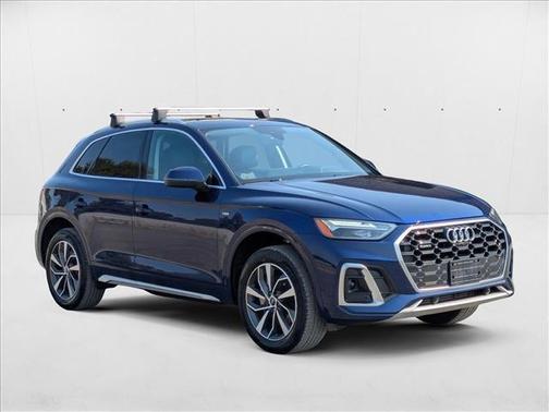 2022 Audi Q5 45 S line Premium Plus