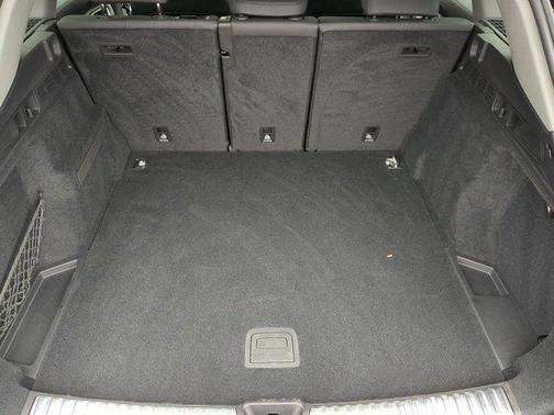 Mythos Black Metallic 2025 Audi Q5 Premium TFSI quattro S tronic