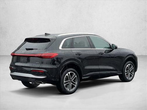 2025 Audi Q5 Premium TFSI quattro S tronic