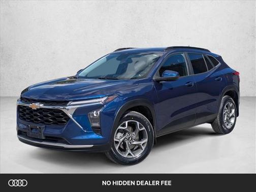 Blue Glow Metallic 2024 Chevrolet Trax LT