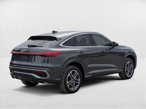 2025 Audi Q5 Sportback Premium Plus