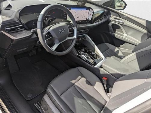 2025 Audi Q5 Premium
