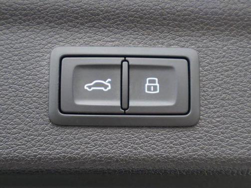 White 2023 Audi Q3 Premium 45 TFSI S line quattro Tiptronic