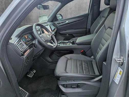 2025 Volkswagen Atlas Cross Sport 2.0T SEL