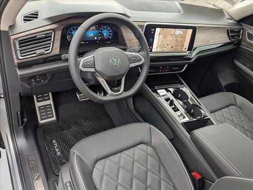 2026 Volkswagen Atlas 2.0T SEL Premium R-Line 4MOTION