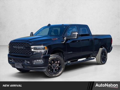 2024 RAM 2500 Big Horn Crew Cab 4x4 6'4' Box