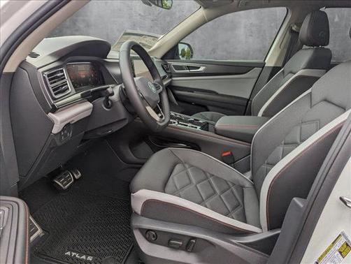 2025 Volkswagen Atlas 2.0T Peak Edition