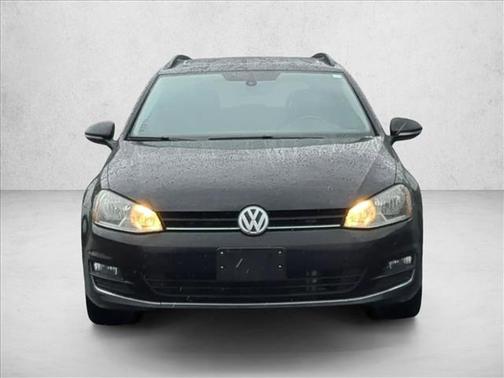 2015 Volkswagen Golf SportWagen TDI SE 4-Door