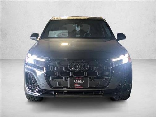 Daytona Gray Pearl Effect 2026 Audi SQ7 4.0T Premium Plus