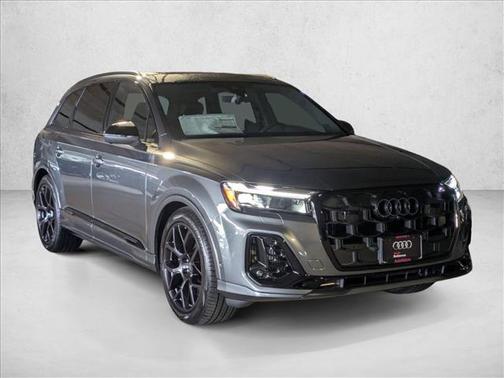 Daytona Gray Pearl Effect 2026 Audi SQ7 4.0T Premium Plus