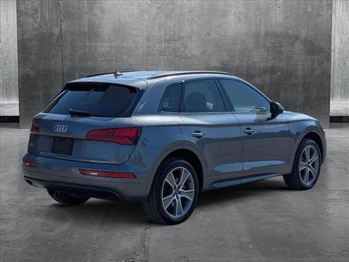 2020 Audi Q5 45 Premium Plus