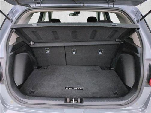 2020 Hyundai VENUE SEL