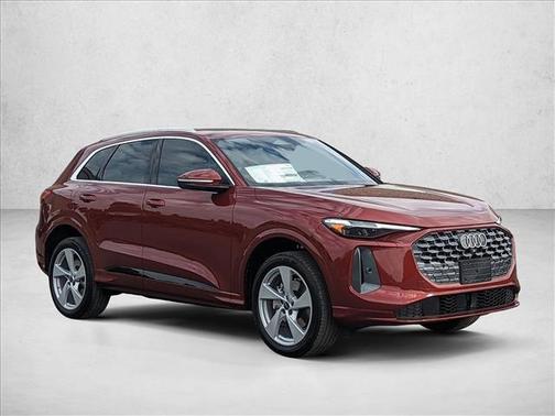 2025 Audi Q5 Premium Plus
