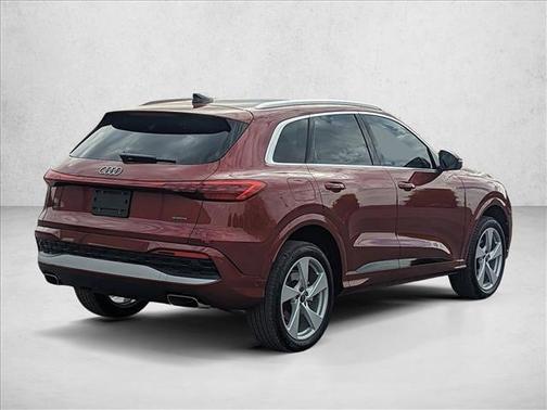 2025 Audi Q5 Premium Plus