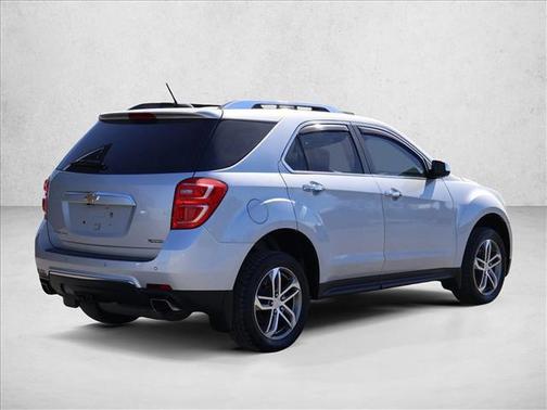 Silver Ice Metallic 2017 Chevrolet Equinox Premier