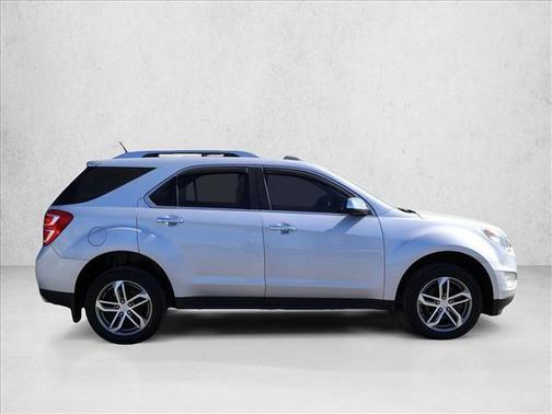 Silver Ice Metallic 2017 Chevrolet Equinox Premier