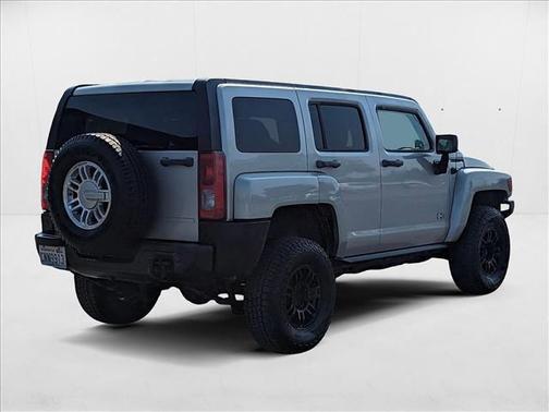 2006 Hummer H3 Base